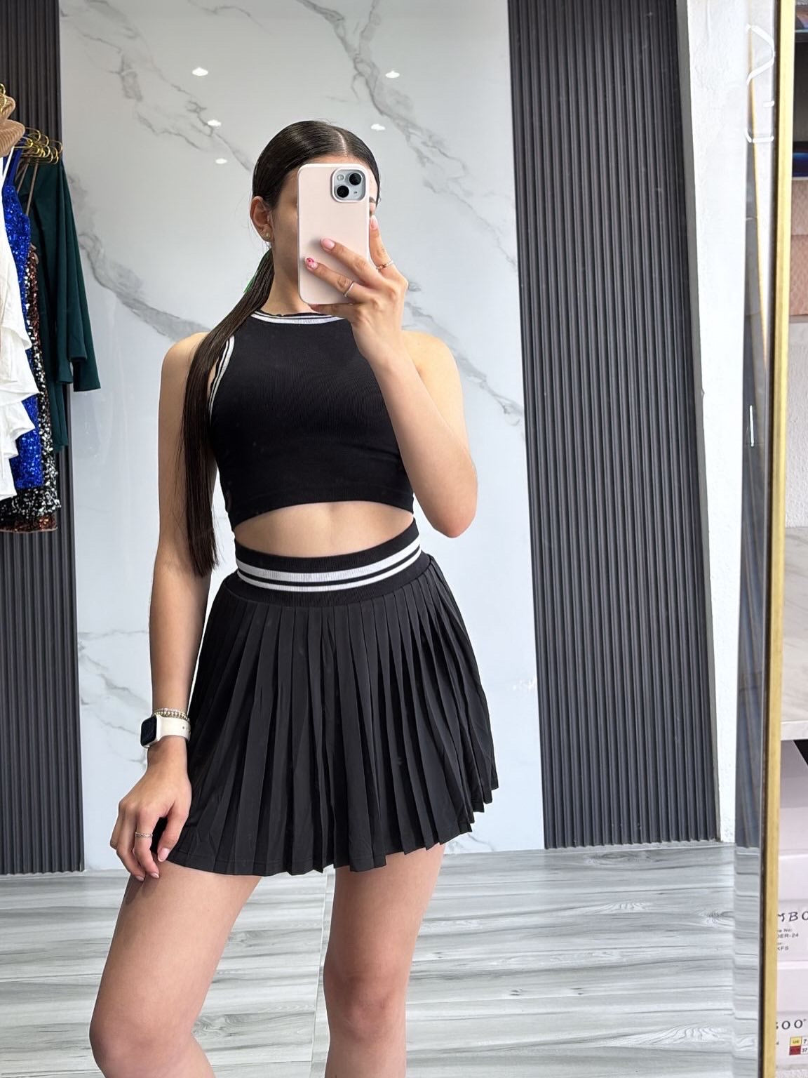 Set Tennis Plisado Sporty Chic